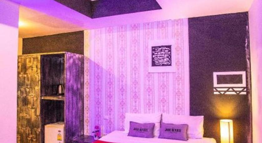Long Beach Hotel Patong Bagian luar foto